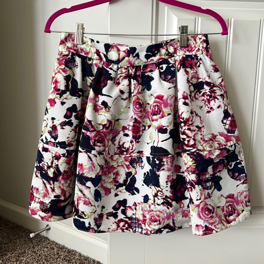 Express Floral Skirt w/ lining